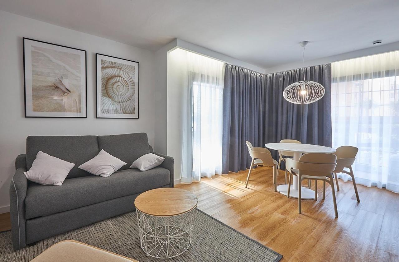 Rentalmar Suites Salou Families Only Extérieur photo